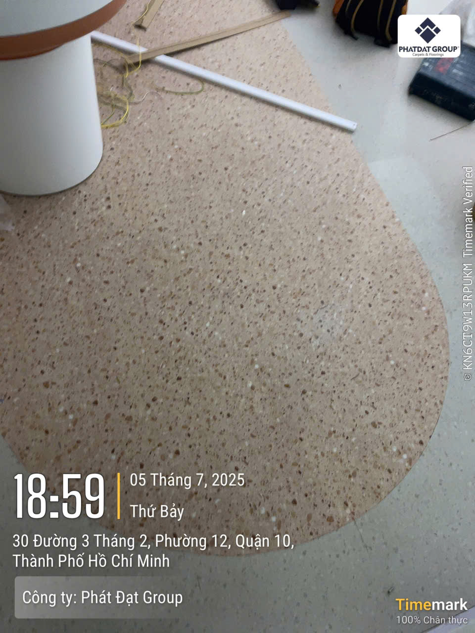 Sàn vinyl terrazzo văn phòng tòa nhà Viettel 